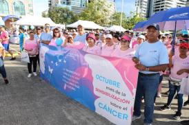 Aduanas se une a la campaña de la cinta rosada y celeste Aduanas se une a la campaña de la cinta rosada y celeste