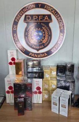 Perfumes, cigarrillos, medicamentos son retenidos en Bocas del Toro Perfumes, cigarrillos, medicamentos son retenidos en Bocas del Toro