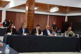 Aduanas aumentará su personal para trabajar en los puertos