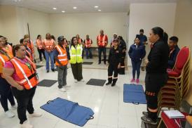Dictan curso sobre primeros auxilios