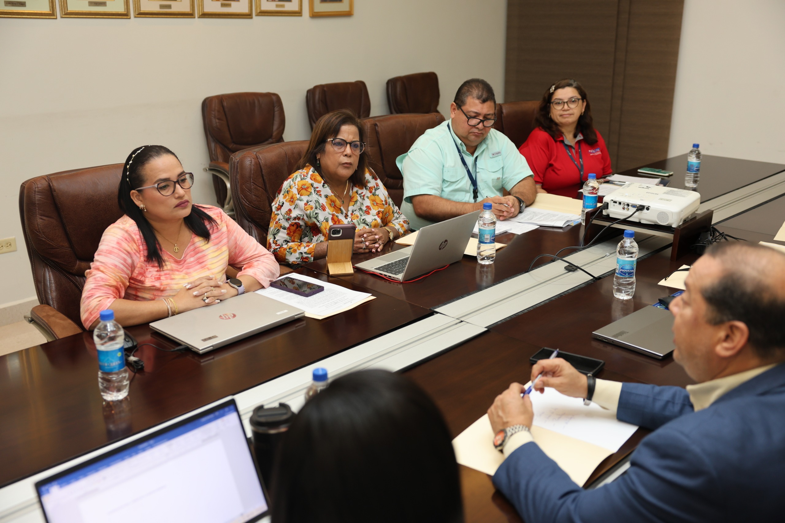 ee36dc4b d946 4ead a477 6f5ac31e7edf