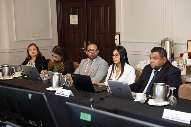 equipo aduanas panama