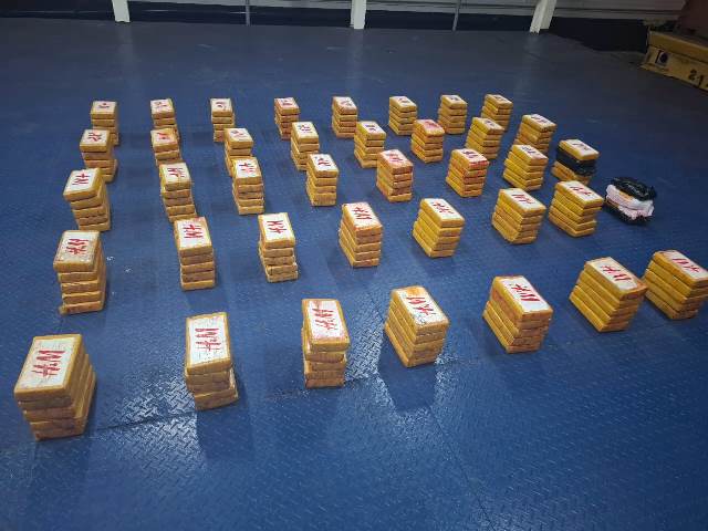 retienen sustancias ilicitas