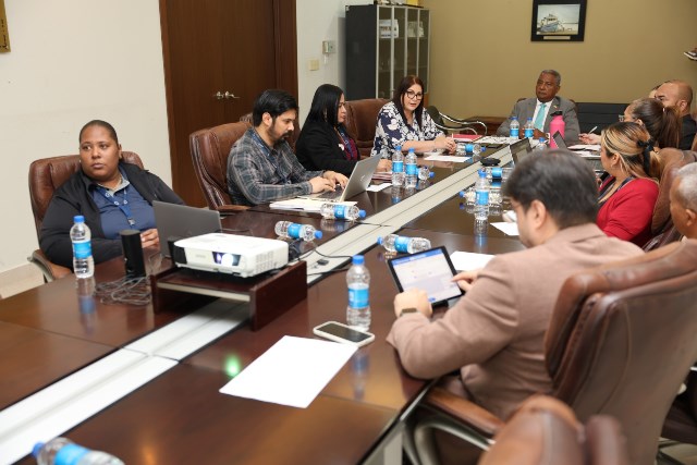 tapia courier reunion